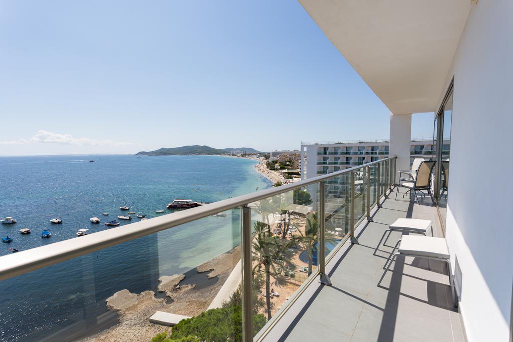 The Ibiza Twiins - 4* Sup Hotel Playa d'en Bossa Esterno foto